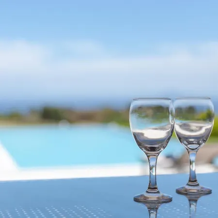 Robola Villa Mavrata