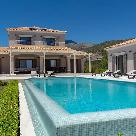 Robola Villa Mavrata