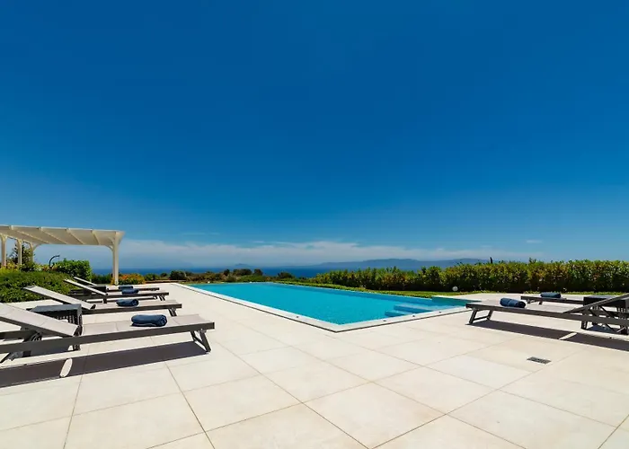 Robola Villa